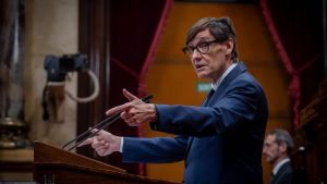 DIRECTO | La oposición responde a Illa en el Parlament y critica su 