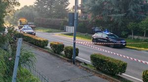 Este, ciclista centrato in pieno da un’auto: morto sul colpo