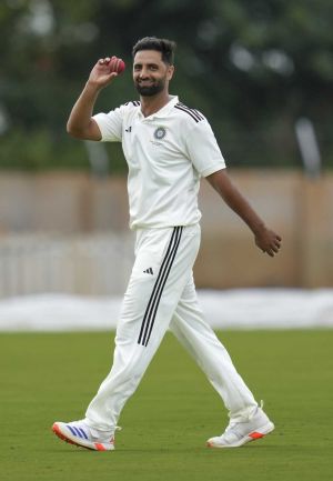 Auqib Nabi makes India debut