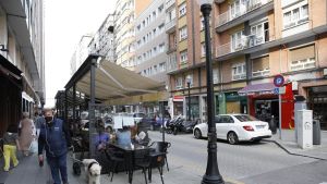 Localizan en Gijón el cadáver de un hombre que llevaba varios días muerto en su casa