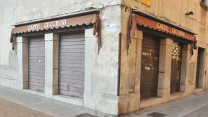 L'emergenza dei bar in Friuli Venezia Giulia: chiusi quasi 600 locali dal 2019 e persi 175 milioni di indotto