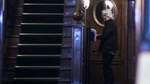 Grillo pranza con Stroppa. Tra Musk e dossieraggi, continua l'offensiva anti Conte