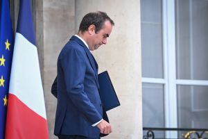 Budget 2027: Sébastien Lecornu joue au poker menteur avec les collectivités