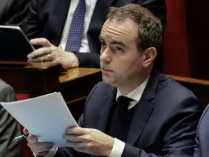 Étienne Gernelle – Déficit, retraites… Vivement un gouvernement plagiaire !