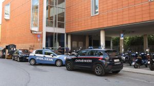 Ferrara, coltellata al liceo Ariosto: arrestato l’aggressore