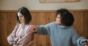 7 Strategies People Use To End Draining Friendships