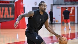 Why Leonard should help Raptors improve three-point shooting