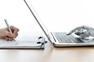 Idées | Après la mort de l’auteur, l’auteur augmenté?