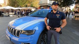 La polizia incontra il centro storico: 