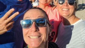 Tre atlete del Seven circumnavigano Ischia