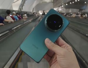 (VIDEO) Vivo X Fold 6 Review: Huge 7,000mAh Battery and 200MP Zeiss Camera , but Weight and Crease Linger