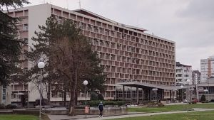 „Predstava” u kojoj „glumci nisu bili na bini”: Opozicioni odbornici o otkazivanju sednice u Skupštine grada Kragujevca