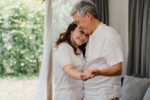 How a spousal RRSP can save couples tax