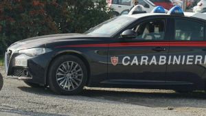 Varedo, fermato per un controllo mostra nervosismo: negli slip nasconde 23 dosi di cocaina. Arrestato 31enne