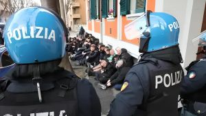 Botte e distruzione in un pub di Voghera: due condanne e sei assoluzioni per gli ultrà del Pavia