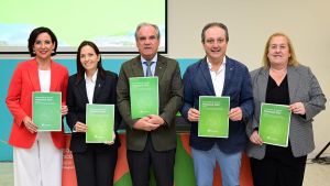Los farmacéuticos piden paso en Asturias y se postulan para atender a personas vulnerables a domicilio