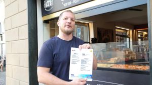 Stangata bollette, bar e ristoranti strozzati: “Costi insostenibili, porteremo il caffè a 1,50 e il cappuccino a 2 euro”