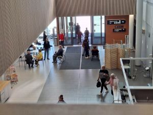 Tekstarit: ”Vielä on inhimillistä palvelua olemassa”