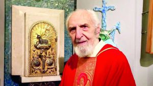A Mortara Padre Nunzio ritorna a benedire gli animali nel giorno di San Francesco
