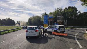 Lavori a Ronchi, tranciata condotta del gas: chiusi i negozi vicini e viabilità modificata