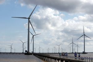 Vietnam can’t beat China with the lights out