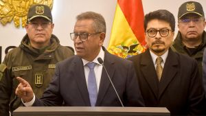 Oviedo, se puede estar contra su Gobierno y con la ley