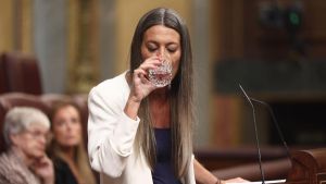 Las claves del decreto de vivienda de Junts: de las desocupaciones exprés a la prórroga voluntaria de alquileres