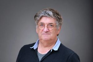 La visite du pape Léon XIV en France, et plus particulièrement à Lourdes, a rappelé l’importance de mettre les plus vulnérables au cœur de l’action politique et de la vie de l’Église, souligne le jésuite Marcel Rémon, dans sa chronique hebdomadaire.