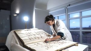 Certosa, tornano a risplendere gli antichi manoscritti miniati