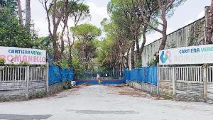 Incendio nell’ex cartiera di Campoformido: a processo un codroipese