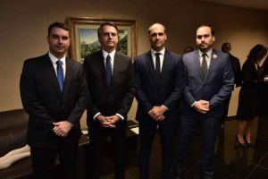 Bolsonarismo sobrevive sem Bolsonaro, mas não sem Lula