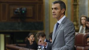Junts fa cadere il governo Sánchez bocciando i decreti sulla casa dopo il caso Maricarmen