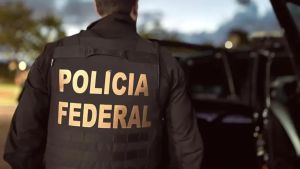 PF investiga fechamento de consulados