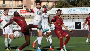 È il giorno del derby. Il Grifo vuol ripetersi e il Gubbio ripartire: 