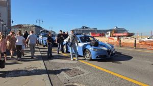Tenta uno scippo in centro a Trieste e scappa: bloccato dagli agenti