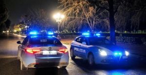 Livorno, in sella sulla moto rubata. Era evaso: arrestato