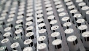 China's new battery charges to 80% in nearly 3 minutes