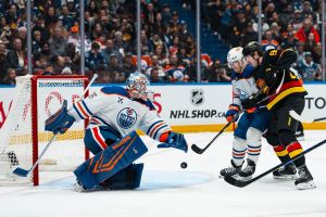 Oilers Thoughts: Jarry and Levi fumble their starts, Oilers’ offence and physicality, Walman struggling early, and more