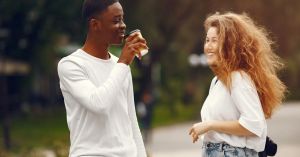 How Meet-Cute Has Become a Dating Trend Again
