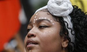 Clãs africanos: tradição e os desafios das novas tecnologias