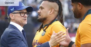 The six words coach Les Kiss uses to fire up the Wallabies to win