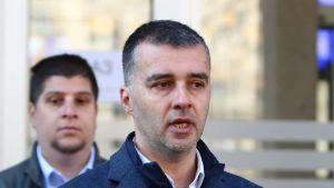 Manojlović (Kreni-promeni): RIK šteluje glasanje u inostranstvu da se ne vidi pobeda studenata