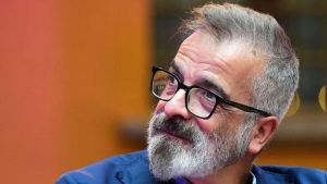 Marcello Fois vince il Premio Campiello con “L’immensa distrazione”: «Una dedica speciale a una grande donna come Michela Murgia»