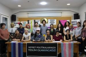 Herkesin ailesi var, kimse güvende değil