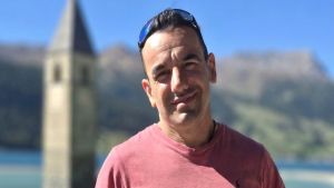 La tragedia di Alex Poli, dopo l’incidente alcuni ragazzi di passaggio hanno provato a rianimarlo aiutati al telefono dal 118