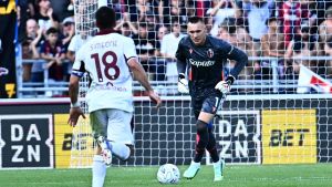 Bologna, la stagione decisiva di Skorupski. Il portiere polacco si gioca presente e futuro