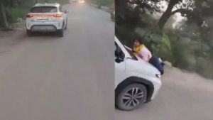 Meerut: Woman catches husband eating Momos with girlfriend, man tries to run her over with car