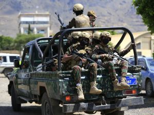 Mohamed Fahmy: Iran rains terror on Yemen to cut off Saudi oil shipments