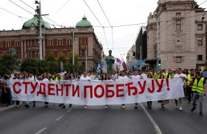 Počeo skup Studentske liste u Beogradu: Blokirali Bulevar kralja Aleksandra i Ruzveltovu ulicu