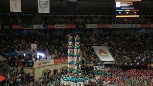 Los Castellers de Vilafranca vuelven a coronarse reyes de los castells en el mejor Concurs de la historia